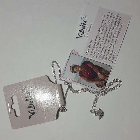 BNIB Vibella bird necklace - Picture 2 of 3